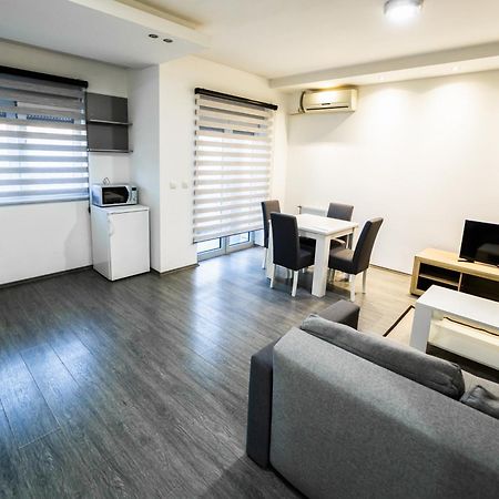 Ring Inn Apartments Obrenovac  Exterior photo
