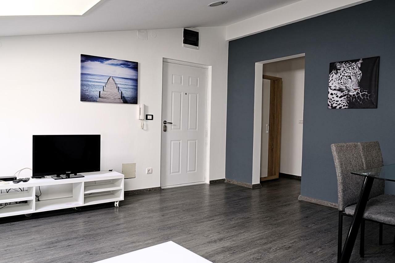 Ring Inn Apartments Obrenovac  Exterior photo